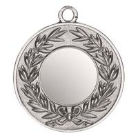 Thumbnail for Die Medaillen Gießen 50 mm PK79179g-E25 sind eine runde Silbermedaille mit exklusivem Design, mit einer leeren Mitte und einem Lorbeerkranzmuster um den Rand, gefertigt aus hochwertigem Material.