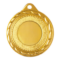 Thumbnail for Eine elegant gestaltete Medaillen Schwerin 50 mm PK79251g-E25, gekennzeichnet durch ihren strukturierten Rand und das runde Goldfinish, gefertigt aus hochwertigem Material, mit einem kleinen Loch an der Oberseite für vielseitige Verwendung.