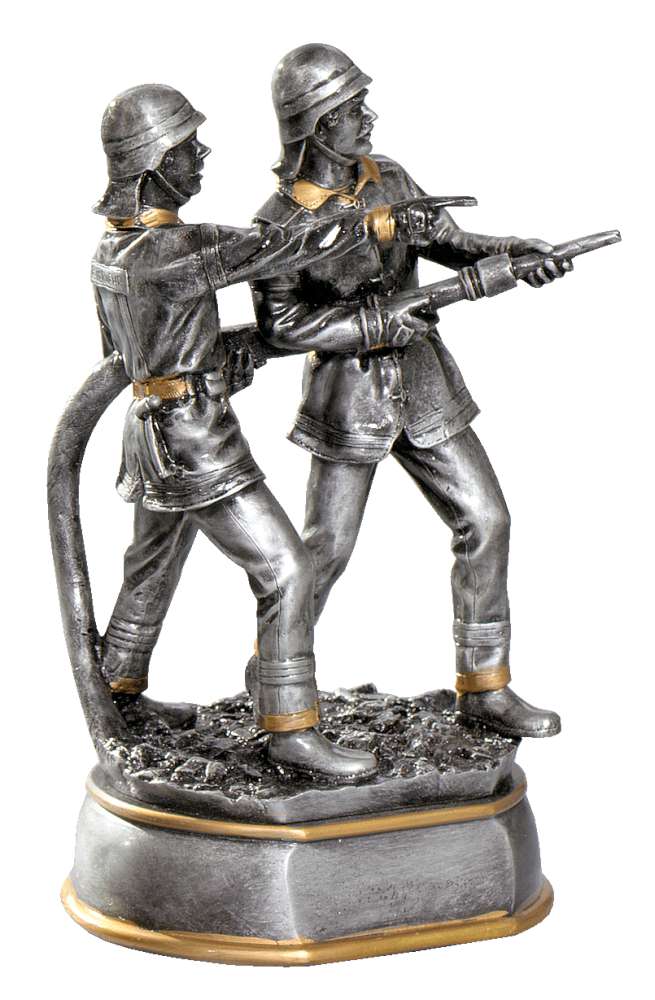 Eine silberne Statue, die zwei Feuerwehrmänner im Einsatz zeigt, die einen Schlauch halten. Die Figuren tragen Helme und Schutzkleidung und stehen auf einem rechteckigen Sockel. Dies ist eine außergewöhnliche Trophäe Feuerwehrmänner 300 mm, um Tapferkeit und Hingabe zu ehren.
