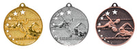 Thumbnail for Drei Schwimmen-Medaillen Halle 52 mm PK79224 in Gold, Silber und Bronze, jeweils mit geprägter Turnerin und Sternen, an der Spitze sind Bänder angebracht.