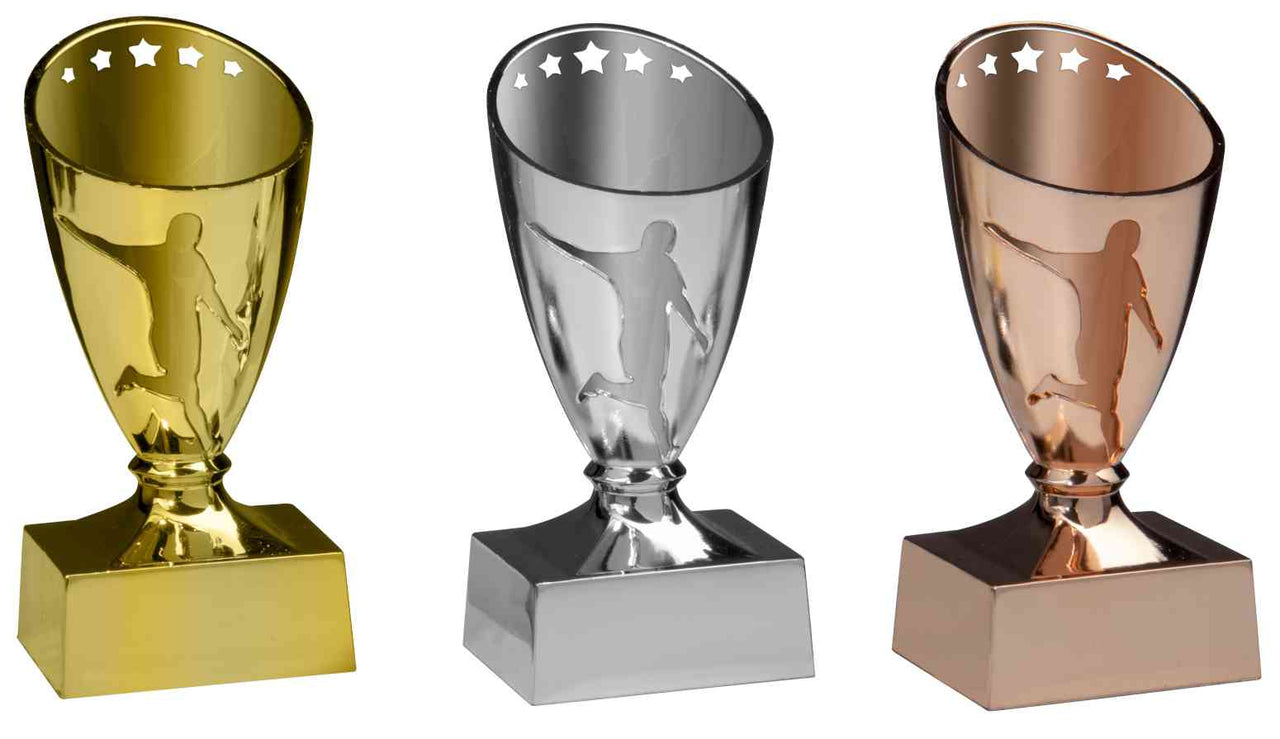 Drei 3er-Serie Fußball 120 mm PK732180-3 in Gold, Silber und Bronze, jede mit einem Fußballspieler-Silhouette und Sternenausschnitten, aus hochwertigem Material.