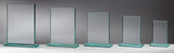 Fünf Auszeichnungen Magdeburg 5-er Serie 125x80 mm - 235x175 mm in absteigender Größe, aufrecht stehend, in einer Reihe auf grauem Hintergrund dargestellt.