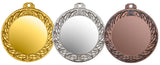 Drei Blanko-Medaillen Offenbach 70 mm in Gold, Silber und Bronze, jeweils mit einem exklusiven Design mit einem Lorbeerkranz in der Mitte, gefertigt aus hochwertigem Material.