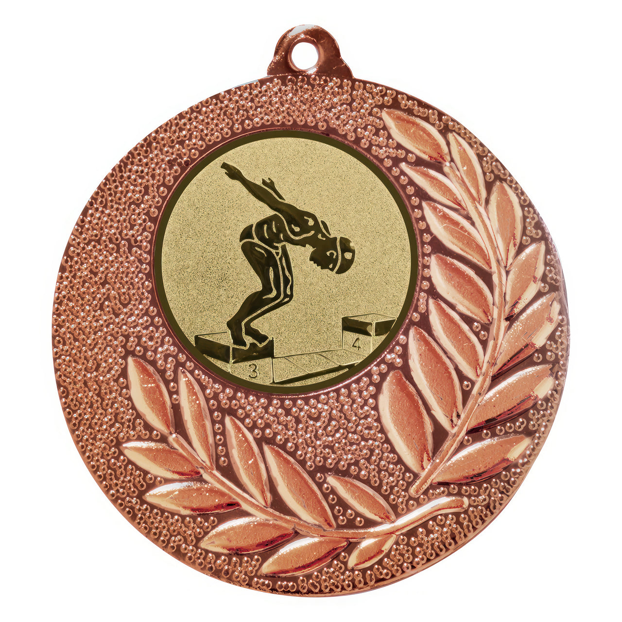 Medaillen Berlin – Nahaufnahme einer Berliner Medaille mit feiner Prägung des Fernsehturms und des Brandenburger Tors, umgeben von weiteren Sammler- und Gedenkmedaillen, typisch für Auszeichnungen aus Berlin, darunter Sportmedaillen, Ehrenmedaillen, Sonderprägungen und exklusive Medaillen der Staatlichen Münze Berlin, beliebt bei Touristen und Sammlern.