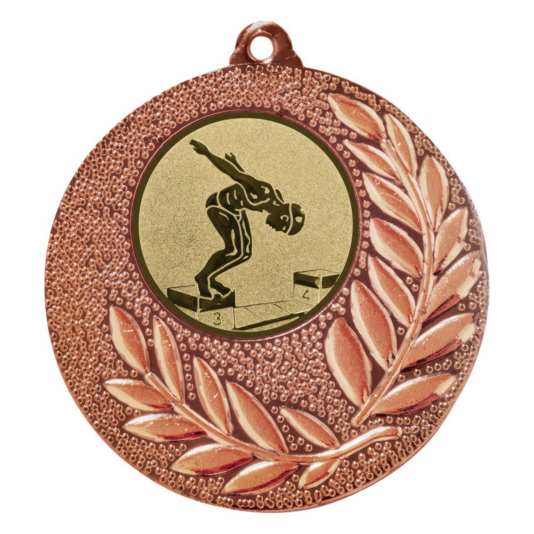 Bronzemedaille Berlin, 50 mm, mit Lorbeerkranz und Schwimm-Emblem in der Mitte. Von POMEKI, individuell gravierbar.