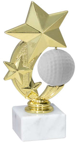 Eine goldene, sternförmige Golf-Trophäe 162 mm mit einem weißen Golfball, elegant montiert auf einem Marmorsockel, gefertigt aus hochwertigem Material.