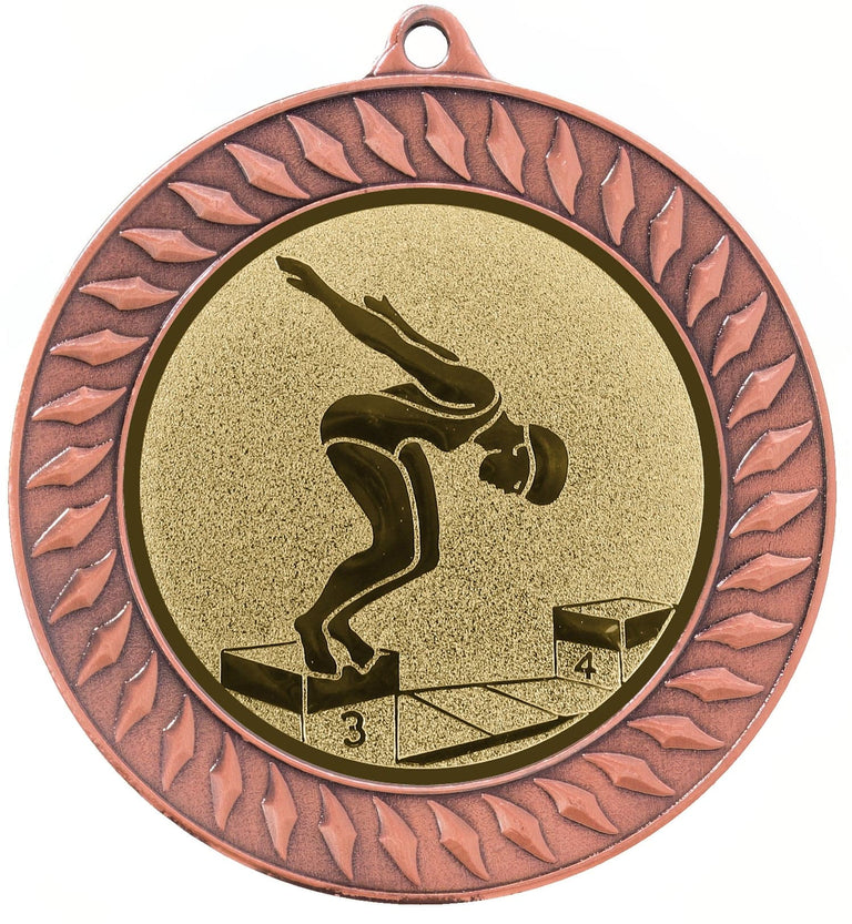 Eine bronzene Medaillen Bochum 70 mm mit einem exklusiven Design, das einen Schwimmer zeigt, der von einem Startblock springt.