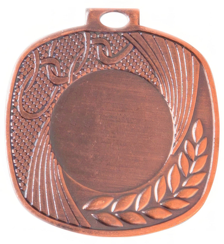 Bronzefarbene Medaille in quadratischer Form mit abgerundeten Ecken, Lorbeerzweig und leerem Mittelfeld. Medaillen Dortmund 45x45 mm von POMEKI.