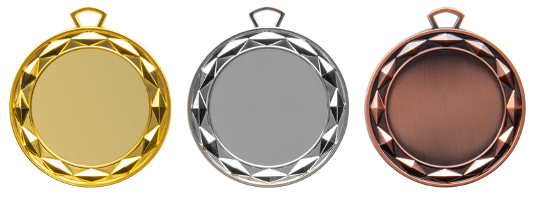 Drei runde Medaillen in Gold, Silber und Bronze mit facettiertem Rand, leerer Mitte und Aufhängeöse. Medaillen Bielefeld 70 mm von POMEKI.