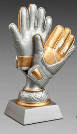 Thumbnail for Ein 3-er Serie Torwart-Handschuh 140 mm - 200 mm in Form von zwei Torwarthandschuhen, einem großen und einem kleinen, die auf einem Sockel stehen. Das exklusive Design besteht aus silbernen Handschuhen mit goldenen Akzenten, gefertigt aus hochwertigem Material.
