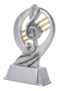 Thumbnail for Eine silberne Trophäe Musik 170 mm PK739345-62597 mit einem Violinschlüsselsymbol mit goldenen Akzenten, montiert auf einem rechteckigen Sockel.