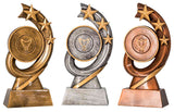 Drei Trophäen der 3-er Serie Sonstiges 155 mm von POMEKI in Sternform mit verschiedenen Veredelungen: Bronze, Silber und Kupfer aus hochwertigem Material.